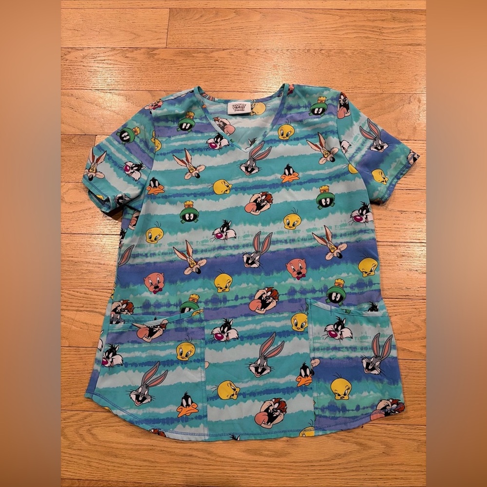 Scrubs Scrub Top Cartoon Looney Toons Tunes Bugs Tweety Medium